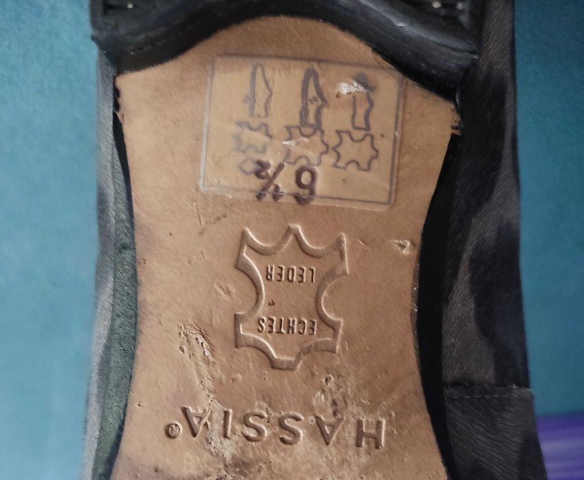 Baleriny skórzane rozm. 40 HASSIA