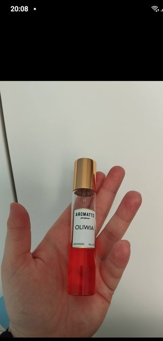 kosmetyki i opaska na glowe