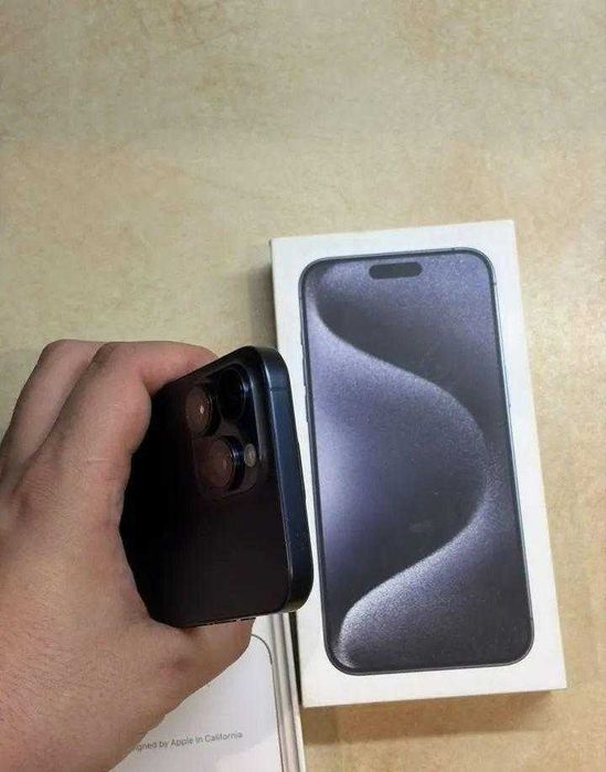 iPhone 15 Pro Max, 256 ГБ, SIM + eSIM