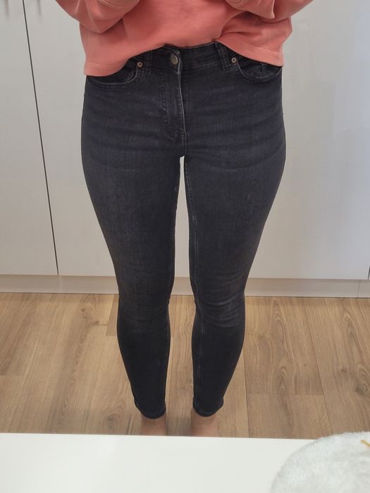Jeansy damskie, czarne sprane, z h&m, slim, rozm. 38