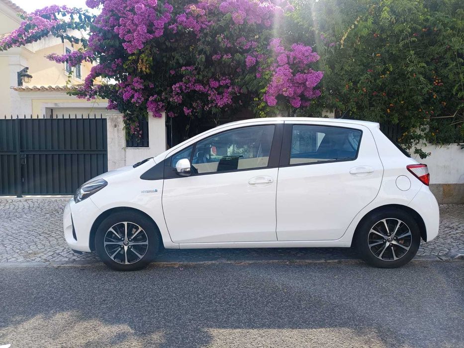 Toyota Yaris Hibrido