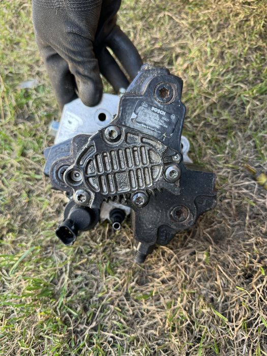 Тнвд паливний насос вольво х90 2.4 дизель
