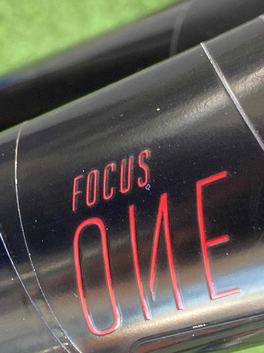 Bicicleta FOCUS ONE (suspensão total)