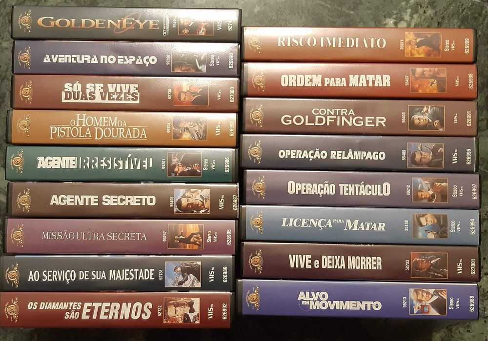 Coleção Exclusiva de 17 Filmes VHS do 007 - Como Nova!