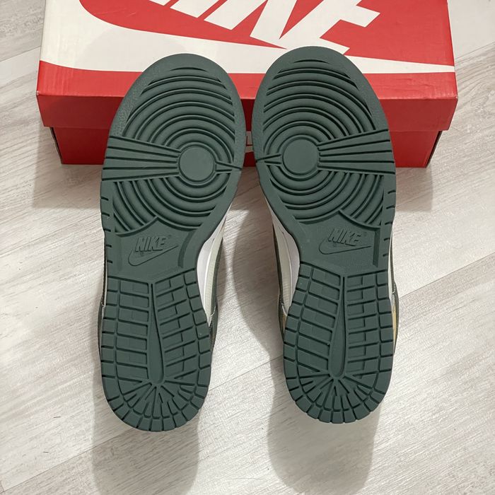 Nike Dunk Low SE ‘Sail Multi-Camo’ EU43