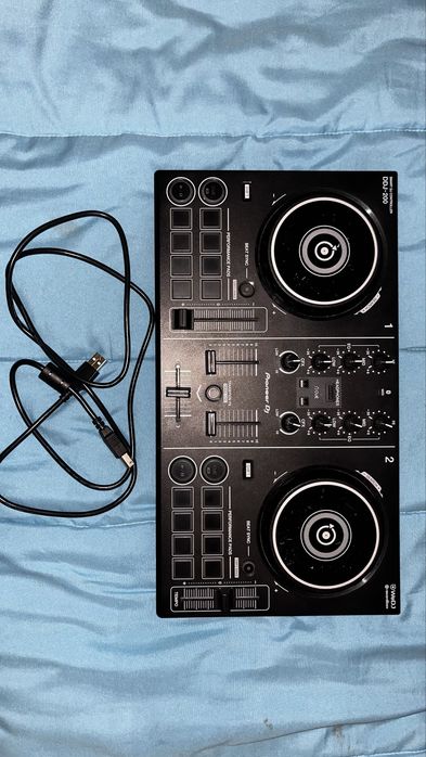 Controladora Dj Pioneer Dj DDJ-200