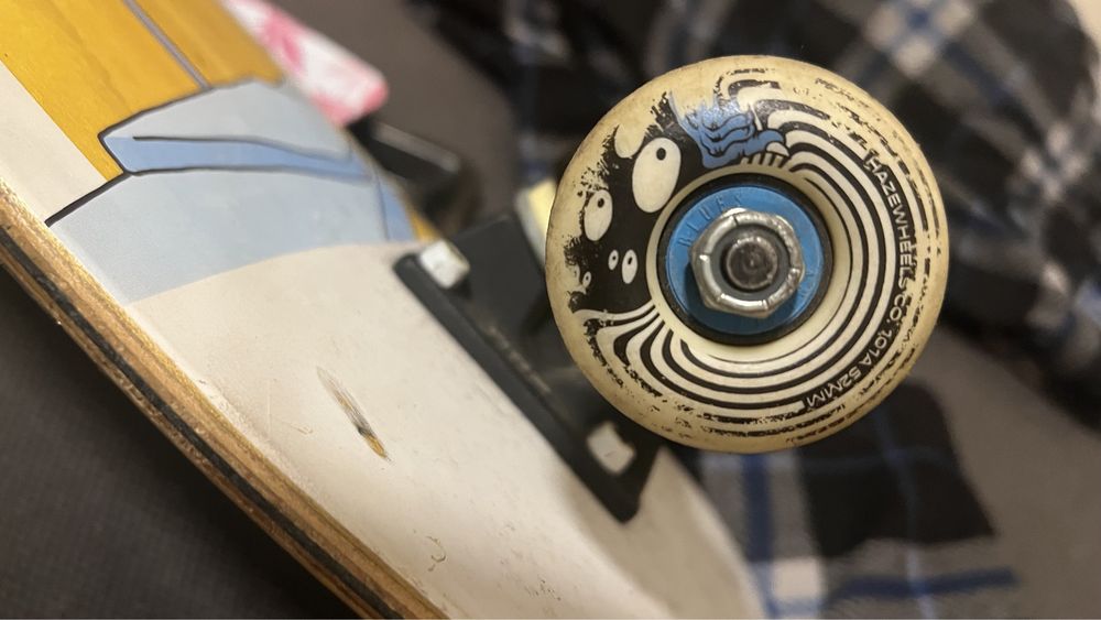 Skate 8.5 construído as peças