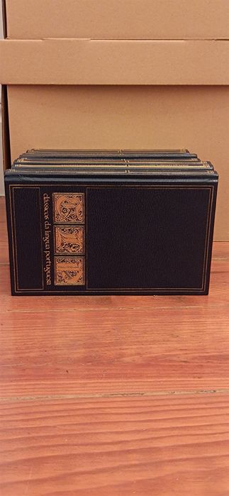 coleção de livros clássicos da literatura