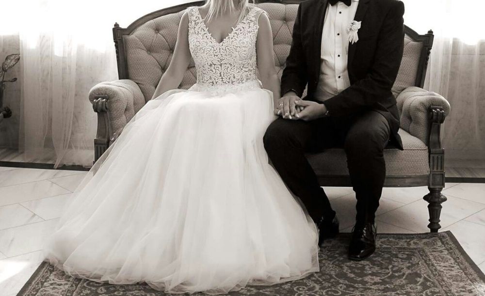 ZJAWISKOWA Suknia ślubna