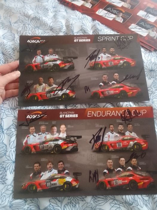 Автографы гонщики гонки Akka asp team blancpain GT serias sprint cup