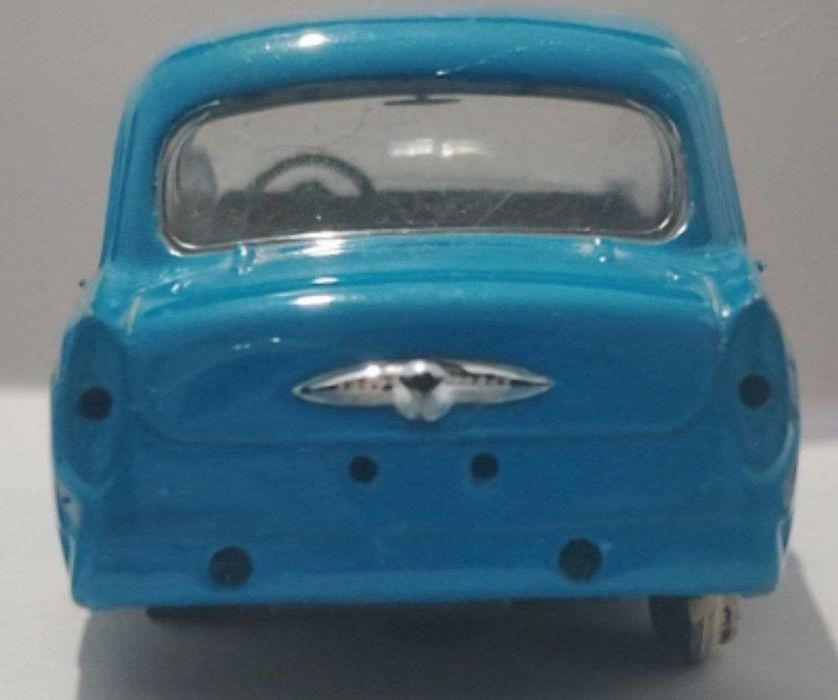 Кузов Москвич 407 Автолегенди СССР 1:43