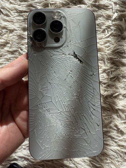 Apple iPhone 15 Pro 256 Go - Prix en FCFA Côte d'Ivoire Abidjan Livraison aujourd'hui Fiche technique Avis
