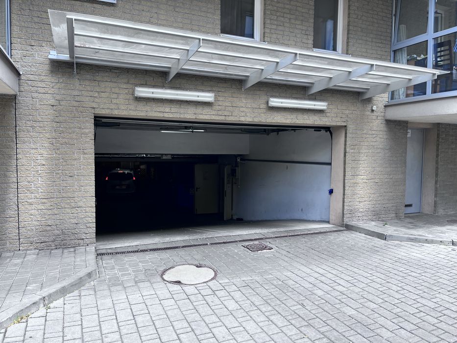 Miejsce parkingowe, garaz, parking space W.Pola/Grzegorzki/Kazimierz