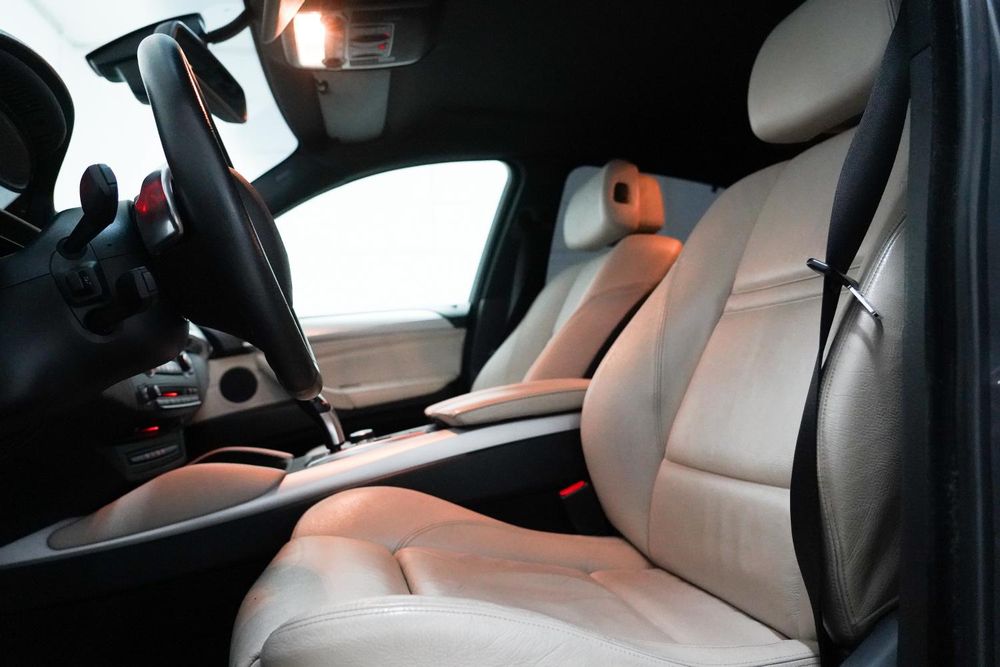 BMW X6 — fotografia 6