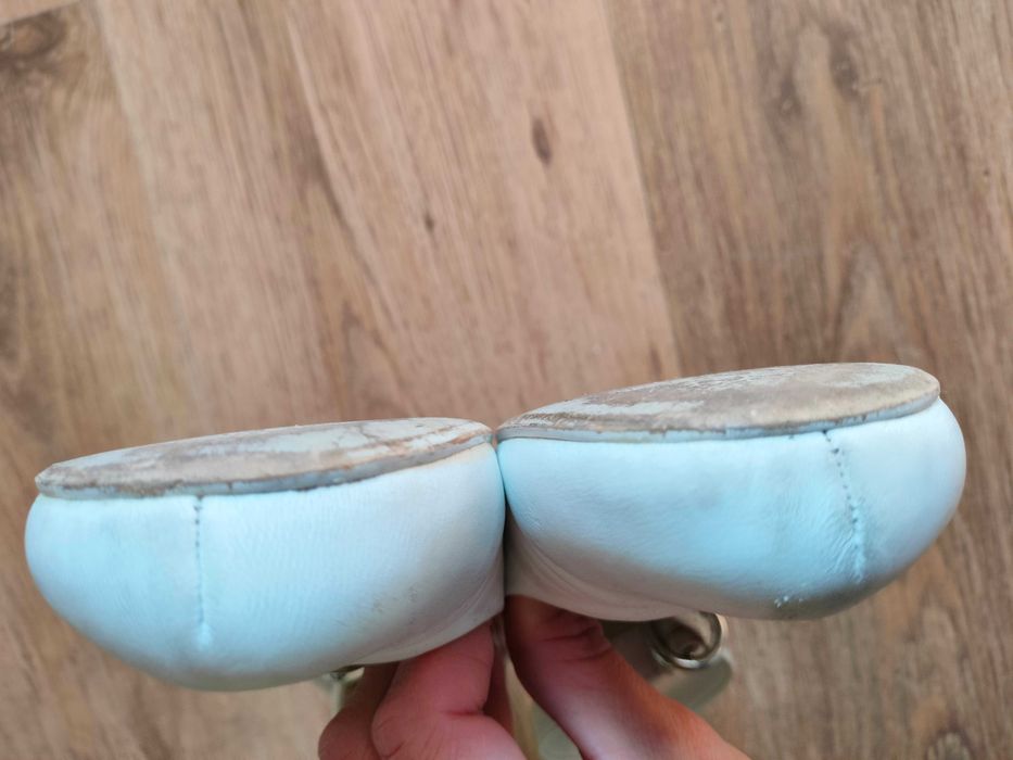 Białe buty komunijne 33 wkładka 21,8 cm Agaxy