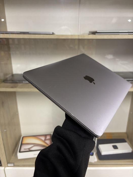 Macbook Pro 13 2021 M1 16/512gb, гарантія, Приємна ціна