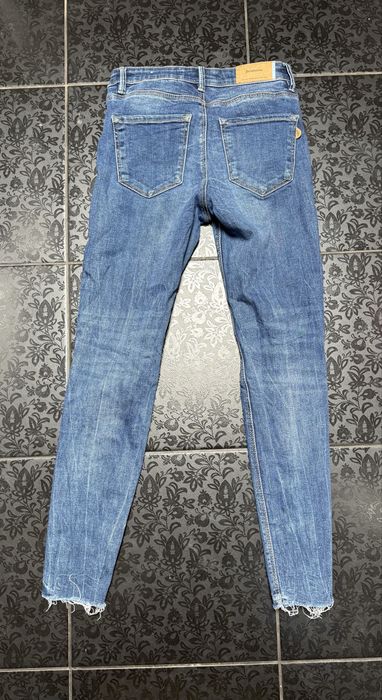 Jeansy stradivarius r.36/S
