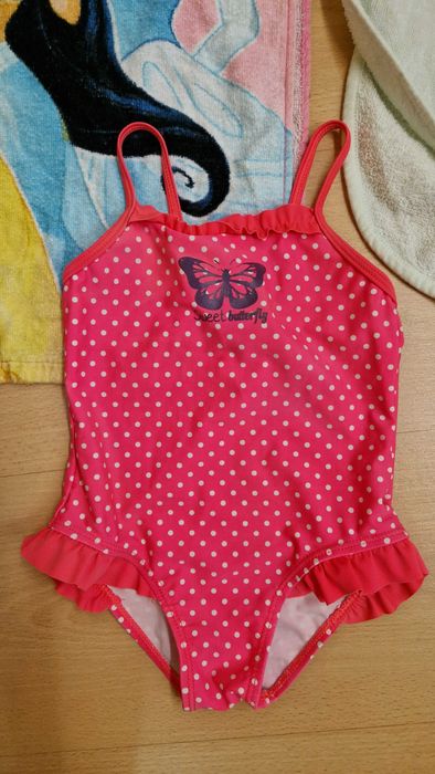 Tolhas e fato de banho 1-2 anos (92cm)