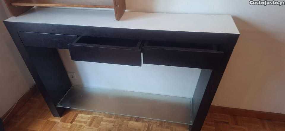 Consola + prateleiras + quadro