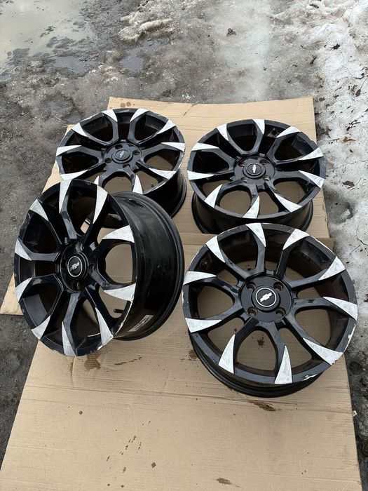 Продам диски r18 4х114.3 KIA Hyundai Cerato Lancer Nissan 18 4 114 17