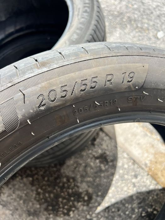 205/55/19 Michelin 2 pneus