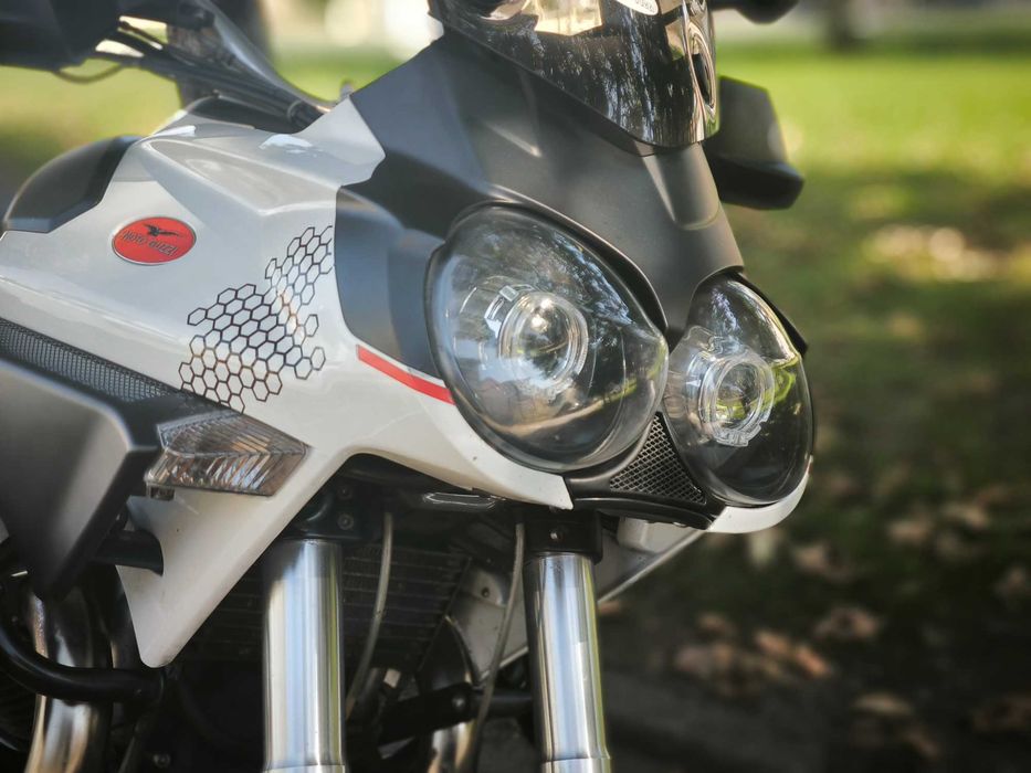 Moto Guzzi Stelvio 1200