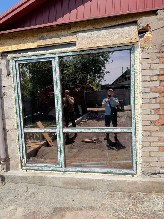 Продаємо Металопластикові вікна та двері в Сторожинці