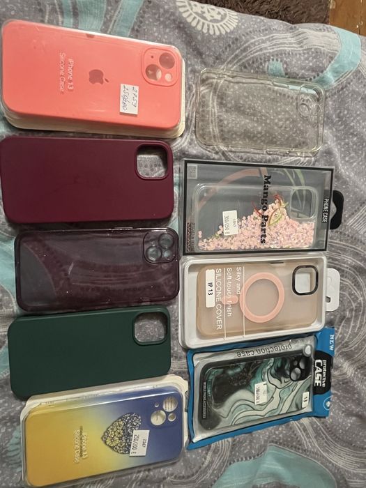 Продам чехли на айфон 13