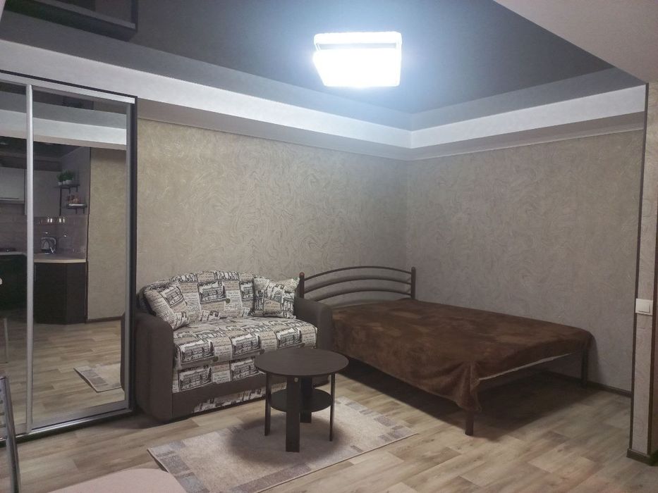 Сдаётся посуточно 1-комнатная квартира.
О квартире: Просторная, уютная