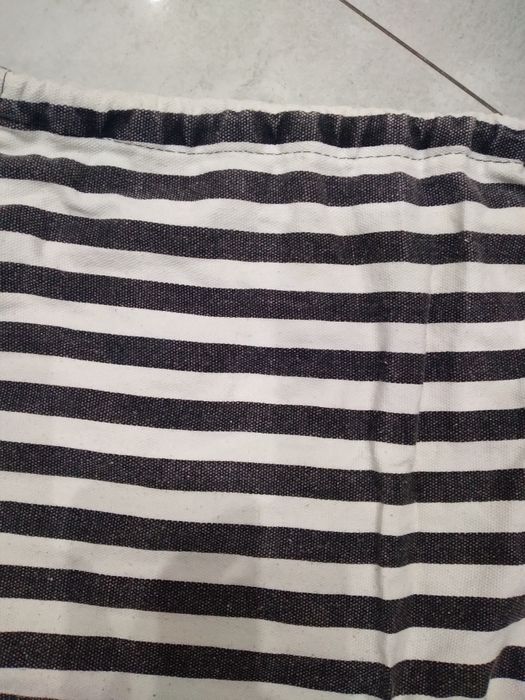 Worek w paski ze sznurkami