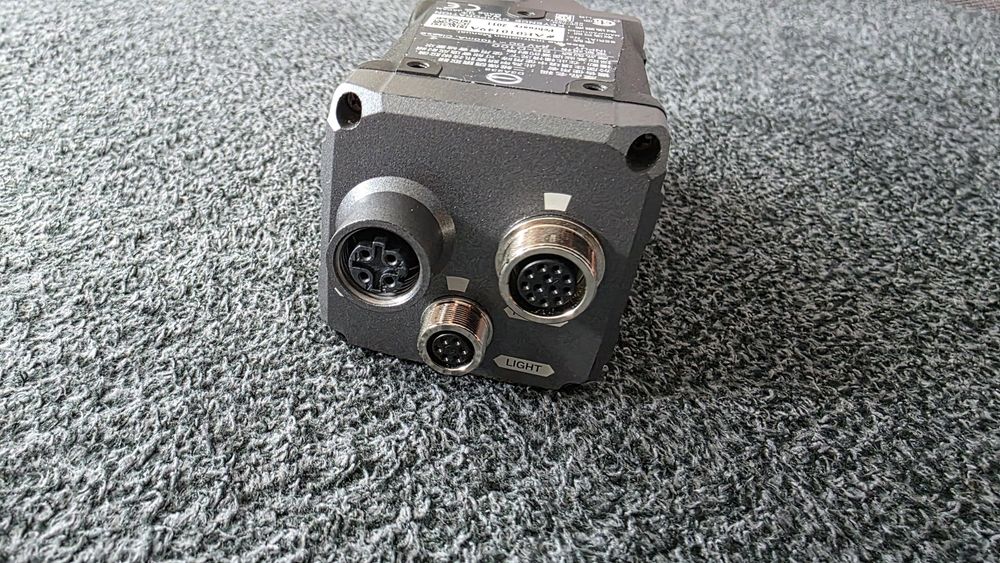 KEYENCE SR-D100 Fusion Imager 2D code Reader  100% sprawny!