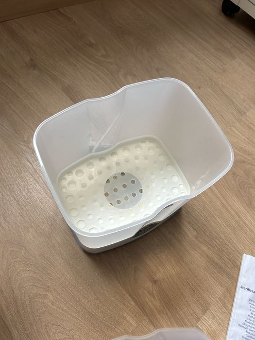 Esterilizador a vapor eletrico chicco 3 em 1 com dimensao ajustavel - novo custa 90€ !!!
