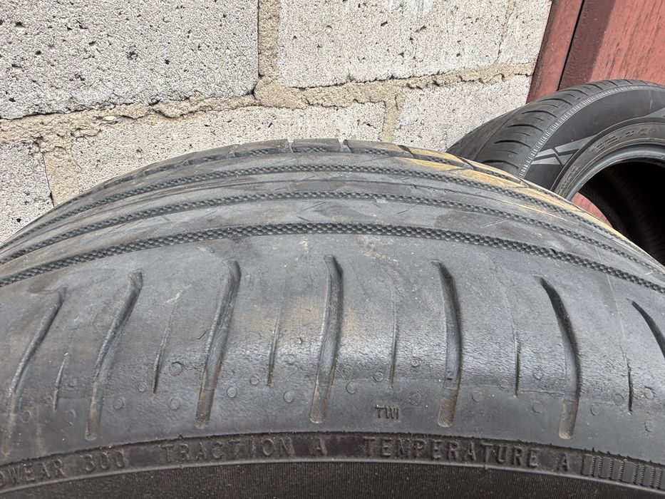 Opony letnie 215/55r16