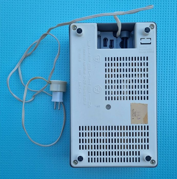 Продаж стабілізатор напруги "Украина 3" (СН-250) оригінал