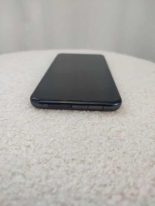 Смартфон Huawei Y9 Prime 4/64 селфі камера