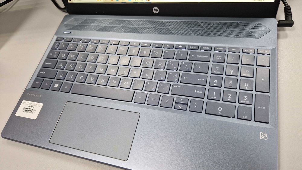 Ноутбук HP Pavilion i7-8565U/16/1 ТБ/ NVIDIA 4 гб