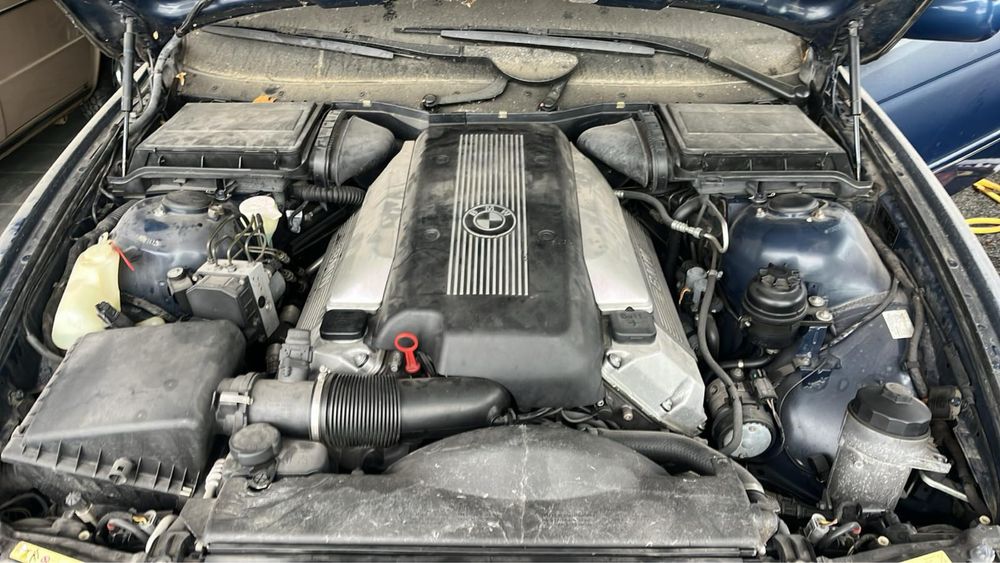 Двигун бмв х6 5.0 2009р розібраний