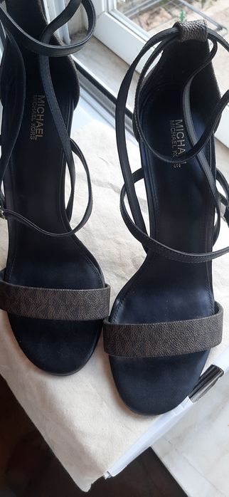 Sandália Nova Michael Kors