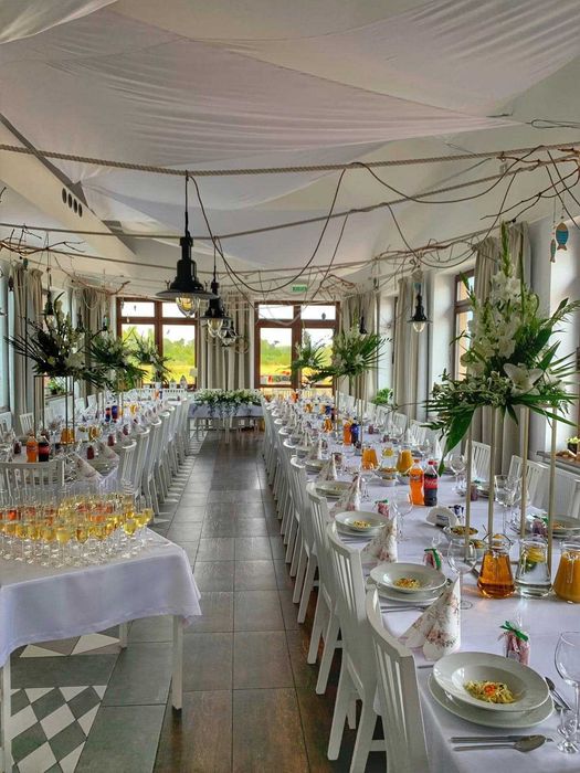 Obiekt restauracyjny z portem rzecznym Marina - możliwość adaptacji na prywatną posiadłość - Więcej