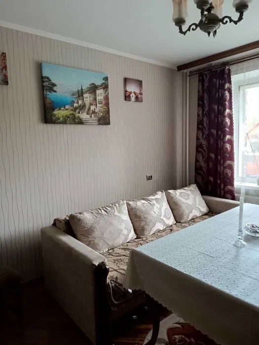 Продається 3-х кімнатна квартира з Автономним опаленням