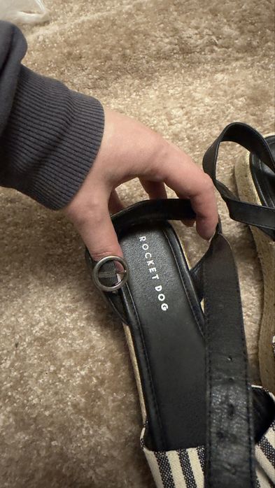 Босоніжки rocket dog 41 розмір