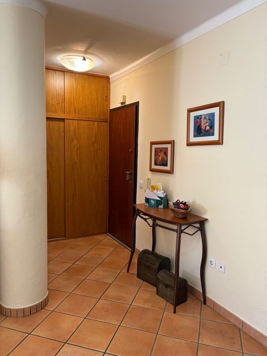 Duplex T4 em zona central