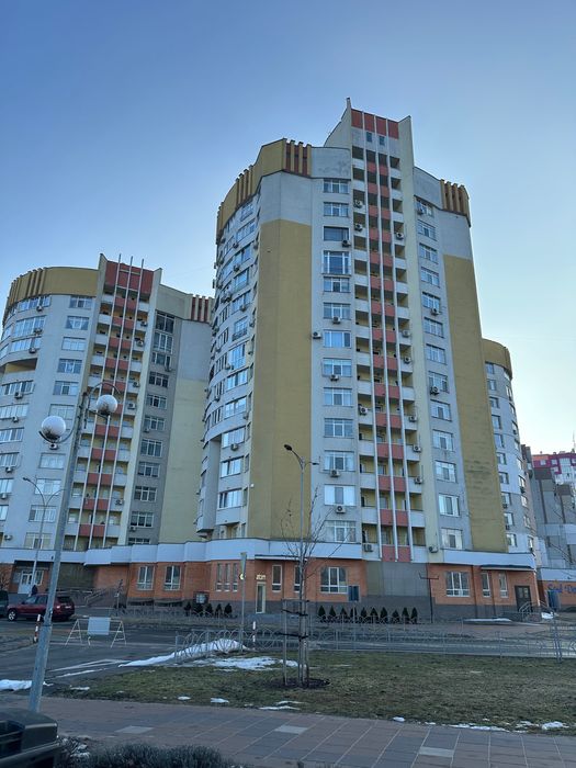 1 к., 60,2 кв. м , Митниця - центр, вид на Дніпро, Героїв Дніпра, 89