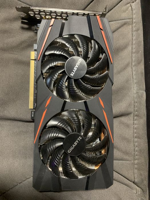 Продам Rx570 8gb