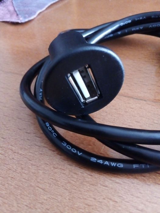 Porta usb car peça nova