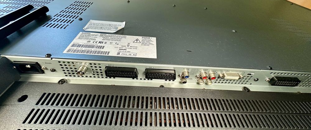 Телевізор Philips 50PF9966/10