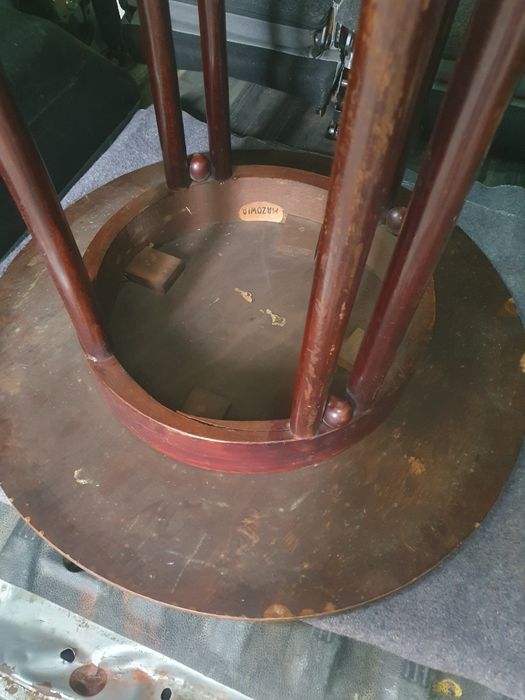 Komplet mebli kawiarnianych  z fabryki MAZOWIA