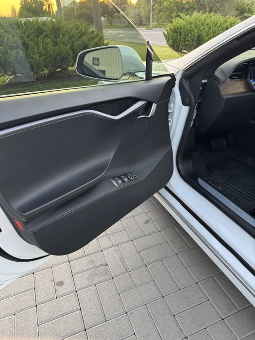 Tesla model s 2020 long range plus
