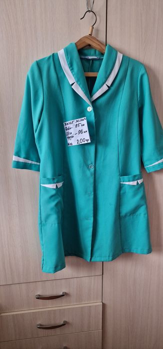 Халат медичний різний