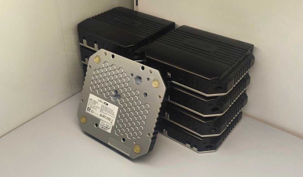 Мощный Wi-Fi 2.4Ghz Gigabit Mikrotik LtAP LTE6 kit GPS USB 3SIM